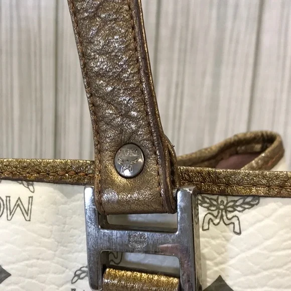 MCM Tote Bag White Logo Visetos Canvas Leather Trim Shoulder Bag - Picture 3 of 16